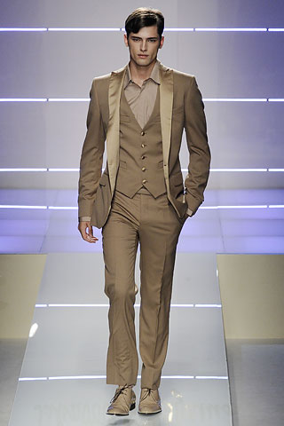 Salvatore Ferragamo / - 2009